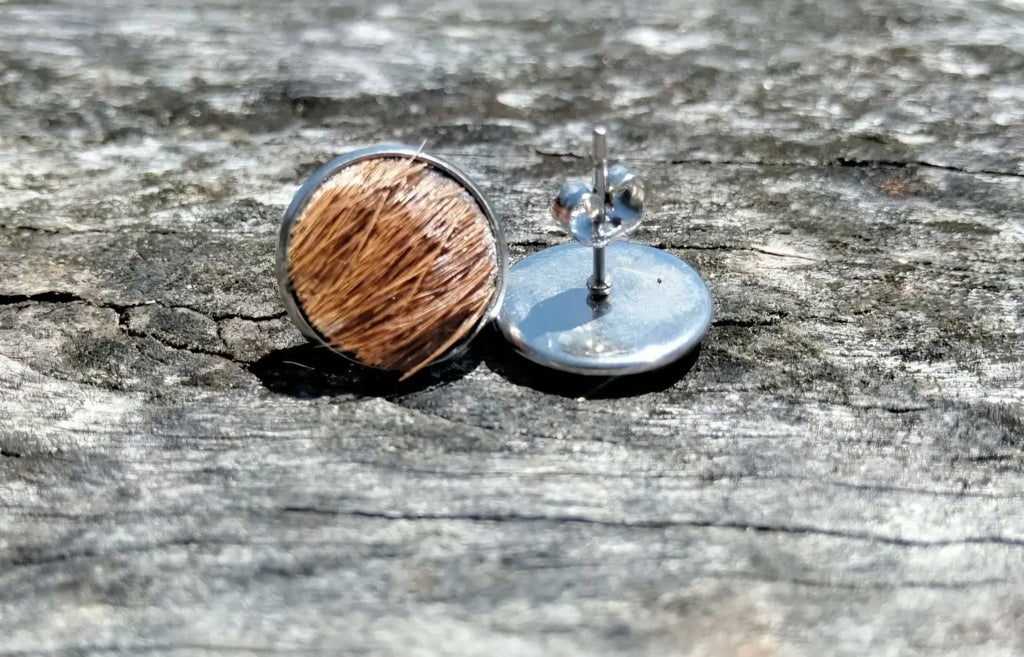 Handmade 12mm Round Cowhide Studs (tan)